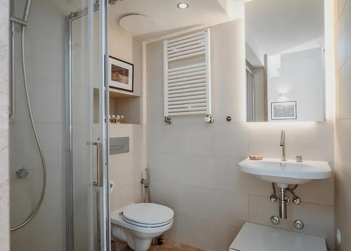 Maria Pia Luxury Apartment, Historic House Downtow Apartament