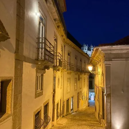 Maria Pia Luxury Apartment, Historic House Downtow * ポルト